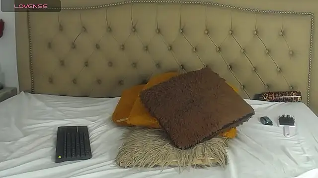 Czat XXX na żywo – Adara_Ferrara