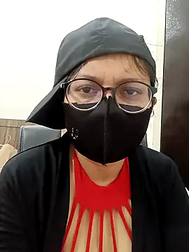 piryasharma005 现场XXX聊天