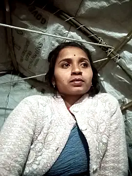 Hirdesh_sahu Adlı Modelin Canlı XXX Sohbeti