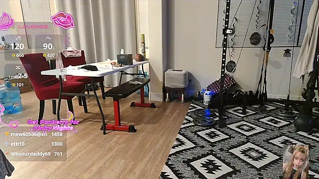 Czat XXX na żywo – Blondiewithanass