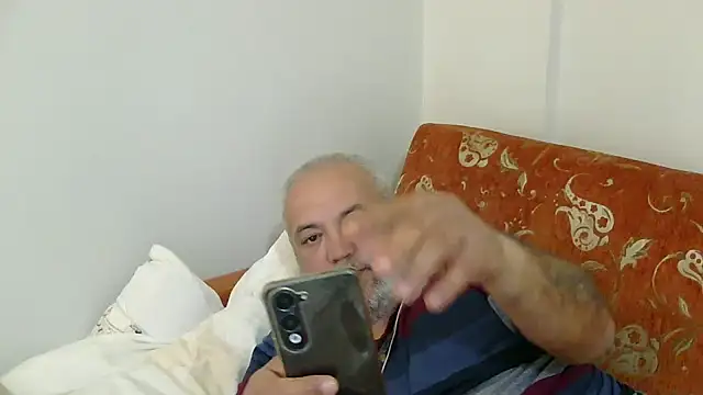 husoizmir Adlı Modelin Web Kamerası Şovu