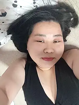 Sofy_Noir Show in webcam