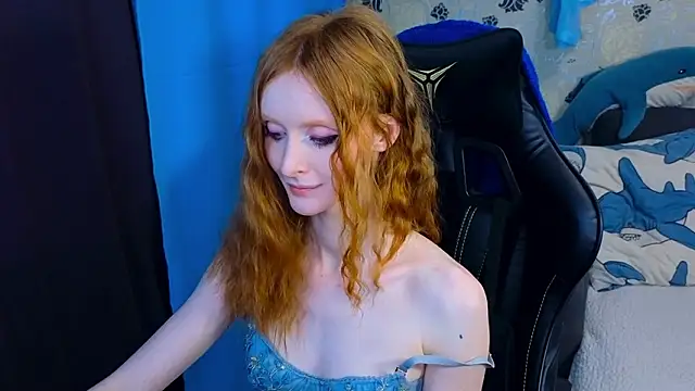 lakmsrrrmrrr Show in webcam