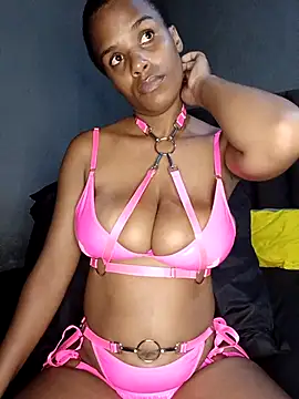 SexySlenderLexy élő XXX-chatje