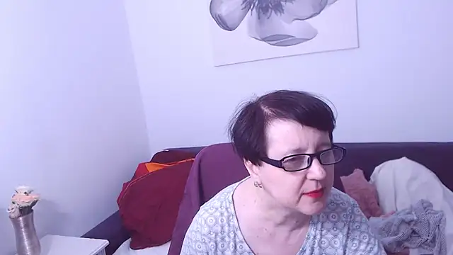 ChristaRose: онлайн-секс-чат