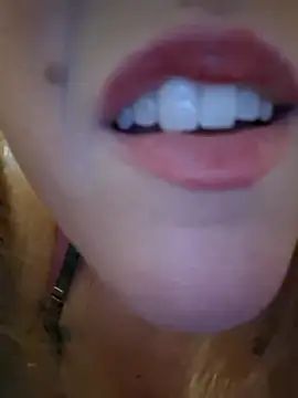 NaughtyCatgirl's Live XXX Chat