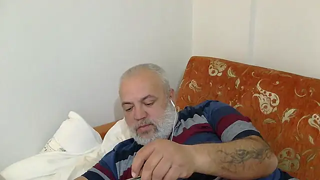 husoizmirのライブXXXチャット