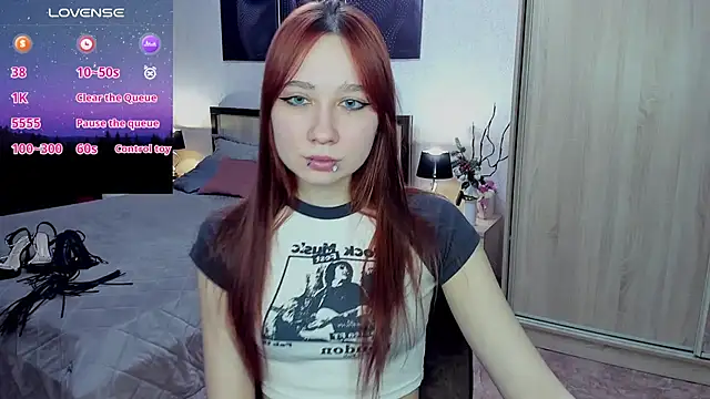 Chatroom XXX en direct de AdrianWild