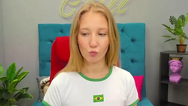 LolaWilsons Live XXX-chat