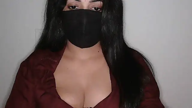 Reddy_Trisha's Live XXX Chat