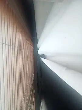 XXX chat uživo modela NiceBadgera