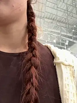 Chatroom XXX en direct de LilluKatten