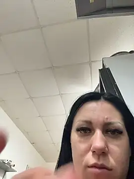 _Mila_Love Live XXX Chat