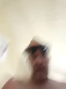 Chatroom XXX en direct de Brutus009