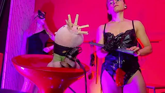 MistressSlut1 Live XXX Chat