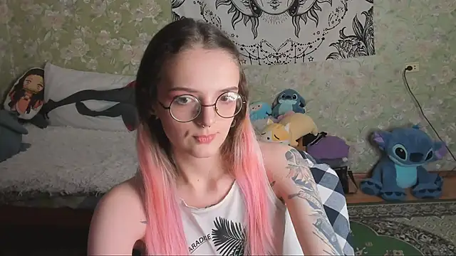 Czat XXX na żywo – Cutie_Adelia