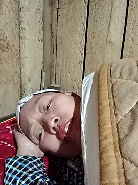 Chat XXX Live Agnes-baby