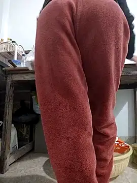 Haralushiaaa 现场XXX聊天