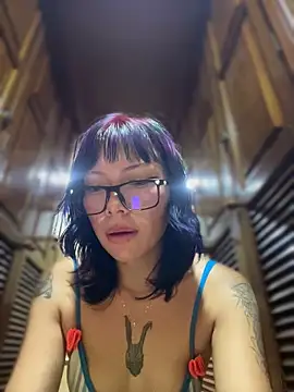 Namii_cute Chat XXX in diretta