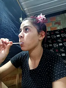 Zoe_axxellll Adlı Modelin Canlı XXX Sohbeti