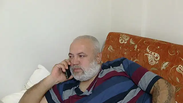 husoizmir Adlı Modelin Canlı XXX Sohbeti