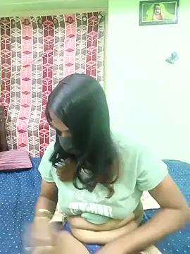 Webkamerová show Tamil_Ishu