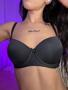 XEye_CandyX's Live XXX Chat