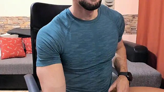 Chat XXX Live HotHunkTrainer