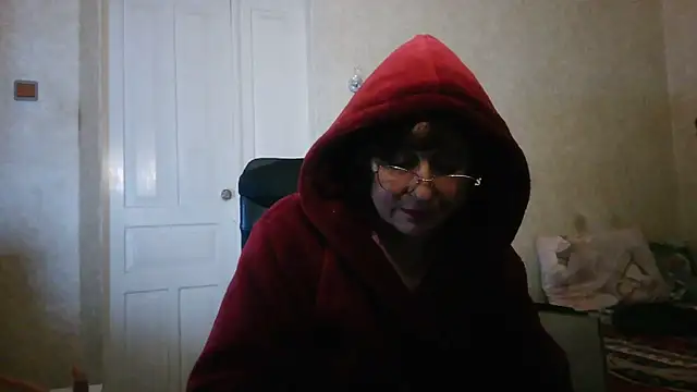 Julia54391 Live XXX-Chat