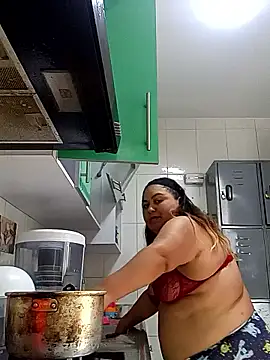 โชว์เว็บแคมของ curvy_diva_