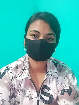 DivyaBhabhi69@xh's Live XXX Chat