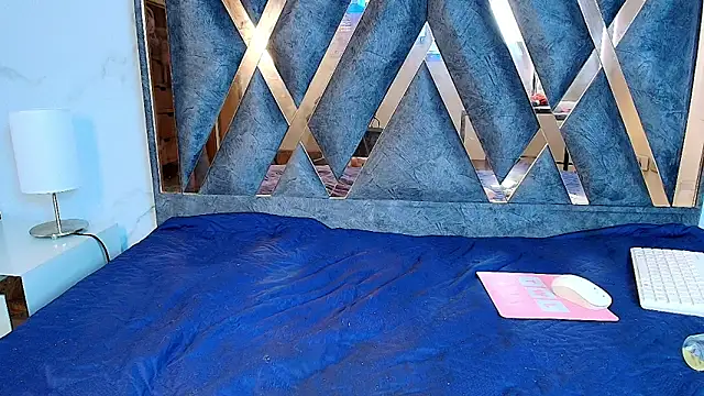 Czat XXX na żywo – EsmeraldaChantre