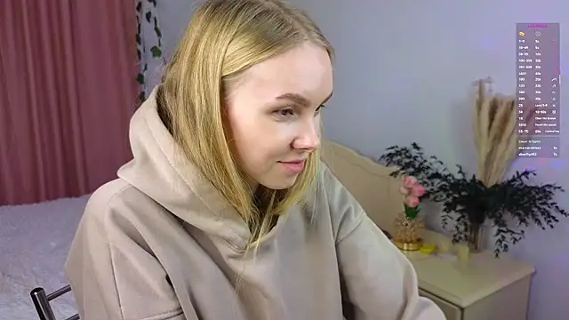 Pokazy przed kamerką – olivia_hi