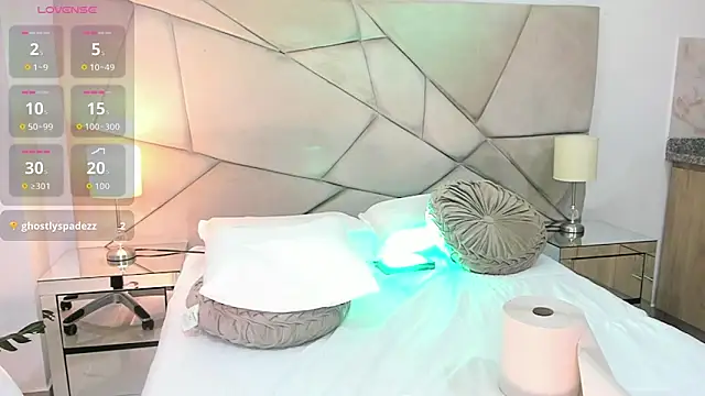 Shantaall_ Chat XXX in diretta