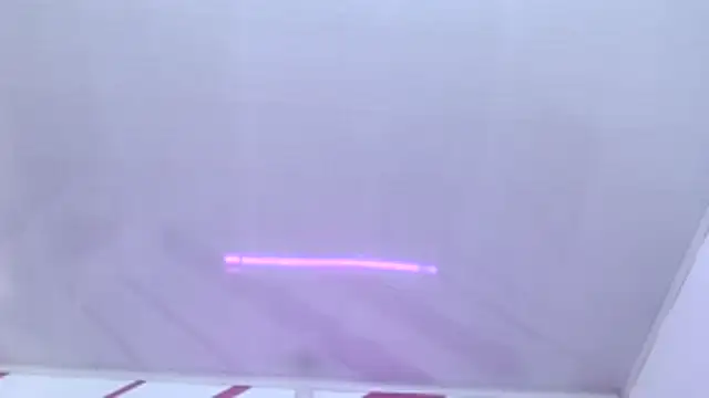 Kitten_Hot_'s Live XXX Chat