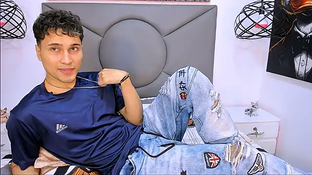 buddy_whitte's Live XXX Chat