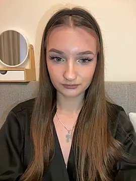 Czat XXX na żywo – AdelinaEmber