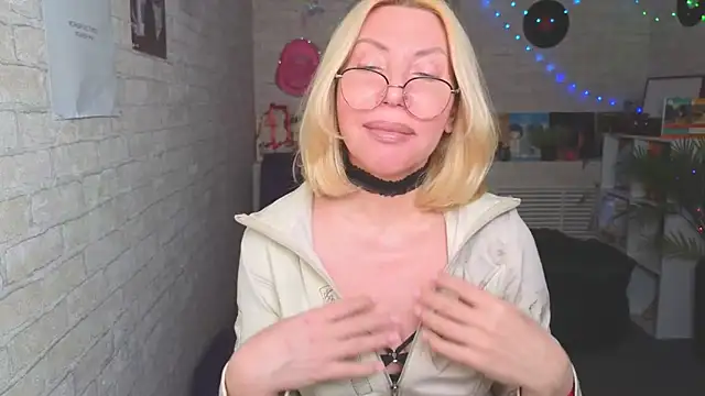 Wendy_Waves: απευθείας συνομιλία ΧΧΧ