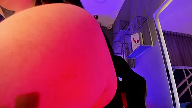 MAGIC_TESSA: απευθείας συνομιλία ΧΧΧ