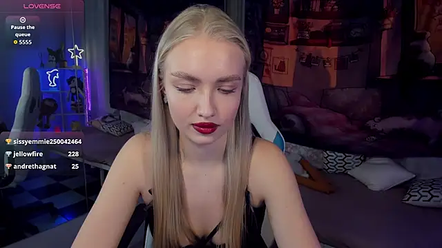 TessaGrays' Live XXX Chat