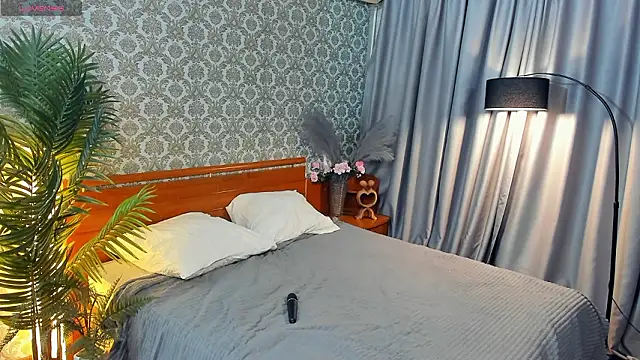 MikeDreese's Live XXX Chat