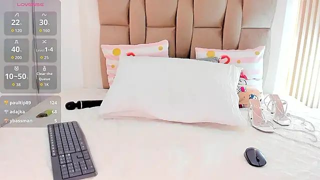 emily_rivas_ 即時 XXX 聊天