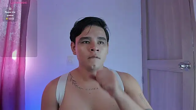 NoahVance's Live XXX Chat