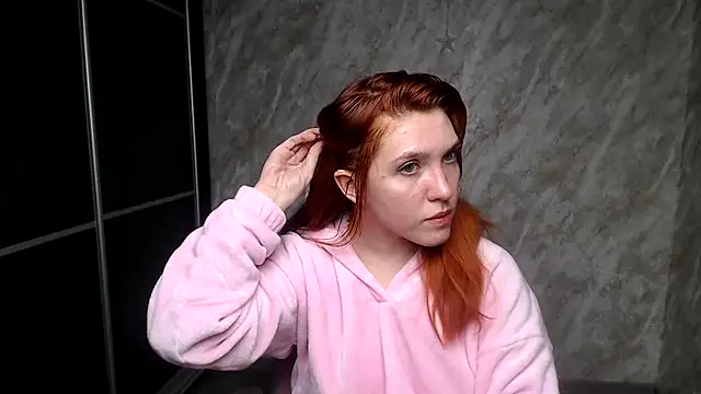 Reginasmilee's Live XXX Chat