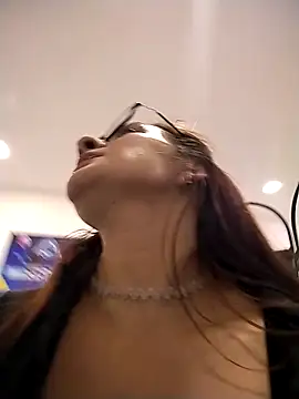 SAMANTHA-16_: онлайн-секс-чат