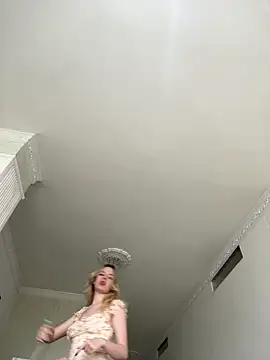 NicoleCut Chat XXX in diretta