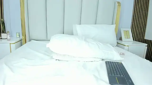 Pokazy przed kamerką – rebeca_brown_