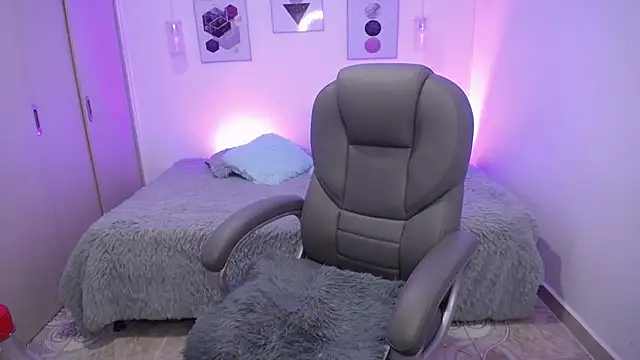 Pokazy przed kamerką – amarantha_ross