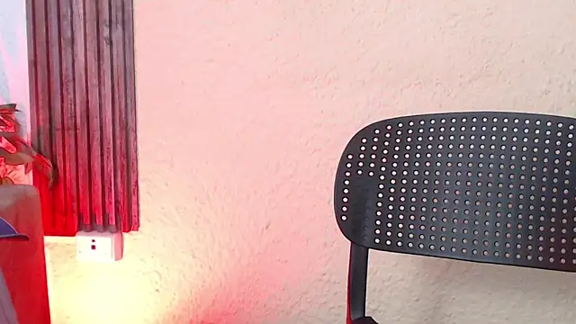 sluttyysucker – Naživo XXX chat