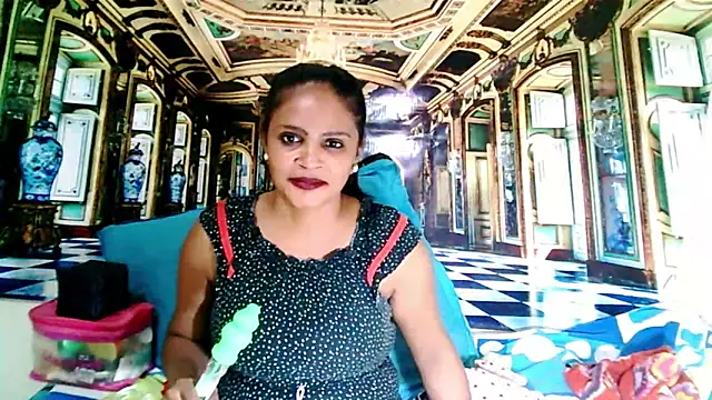 Luciousindian69 Live XXX-chat